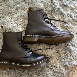 Like New Dr. Martens Black Smooth 1460 Classic Boots